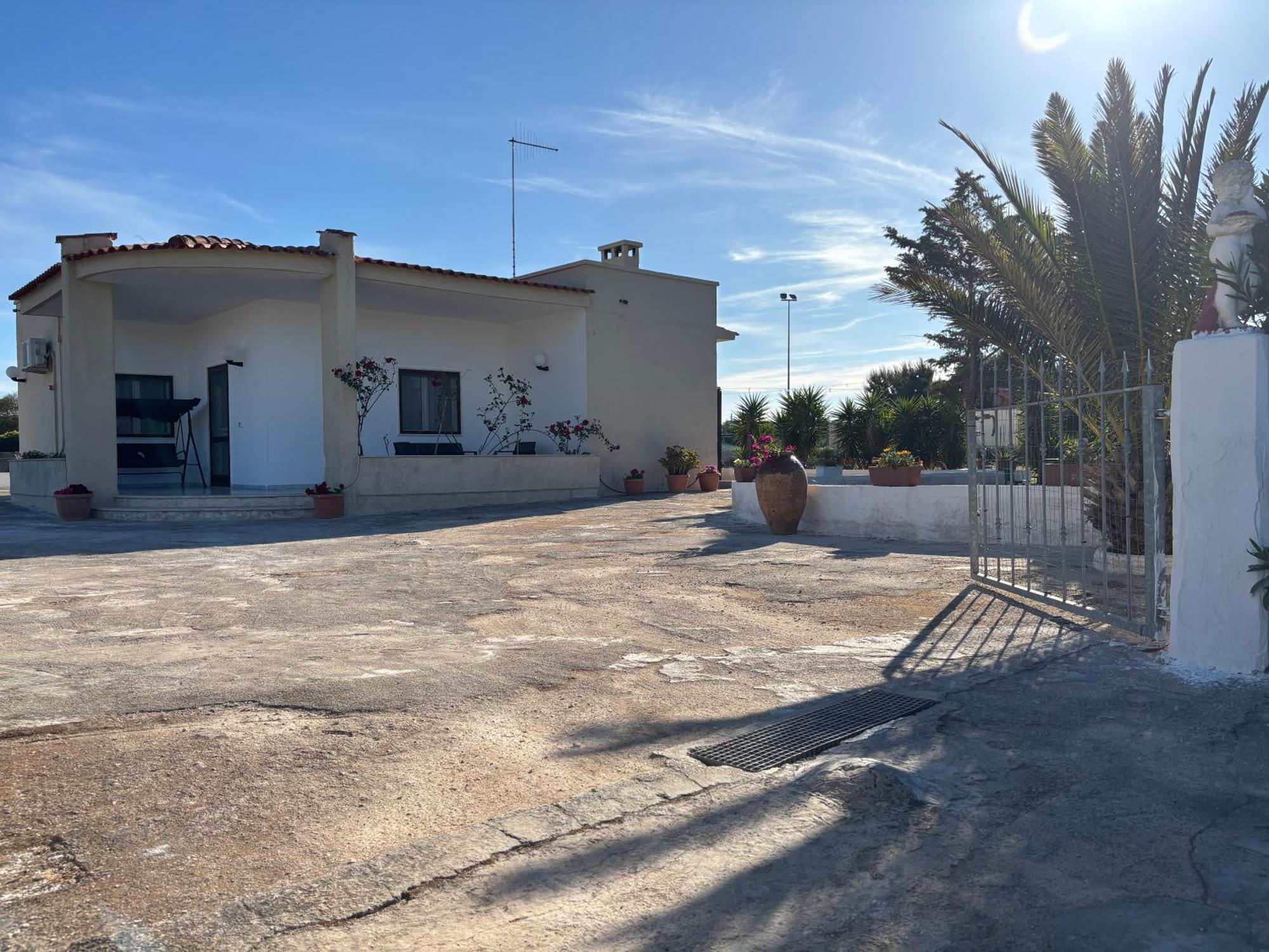Lilly'S House Villa Torre Santa Sabina Eksteriør bilde
